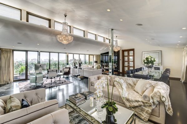 hugh-grant’s-former-south-kensington-penthouse-on-the-market-with-700k-price-cut