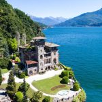 james-bond’s-italian-villa-is-on-the-market,-and-it’s-a-breathtaking-spot-on-lake-como